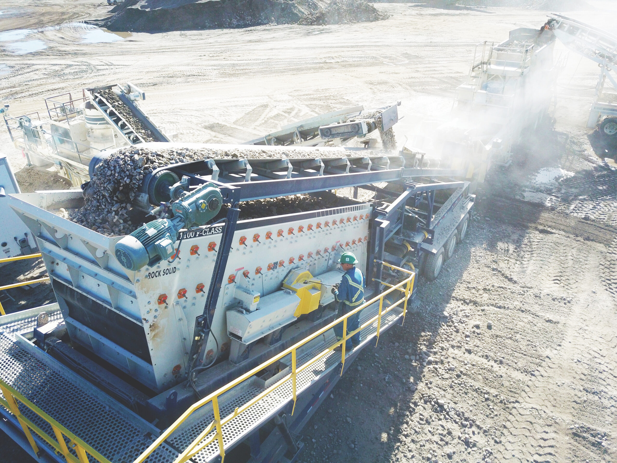 Maintenance Tips to Keep Your Vibrating Screen Efficient